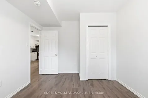 30 Porritt Street Barrie ON L4N 6Y3