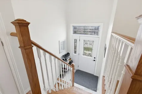 30 Porritt Street Barrie ON L4N 6Y3