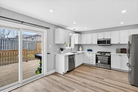 51 Stanley Street Barrie ON L4M 6V3