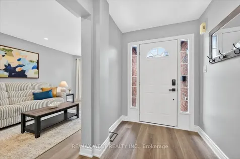 51 Stanley Street Barrie ON L4M 6V3