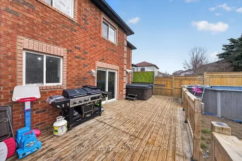 51 Stanley Street Barrie ON L4M 6V3