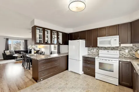 171 Marsellus Drive Barrie ON L4N 8V7
