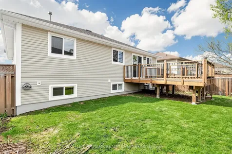 171 Marsellus Drive Barrie ON L4N 8V7