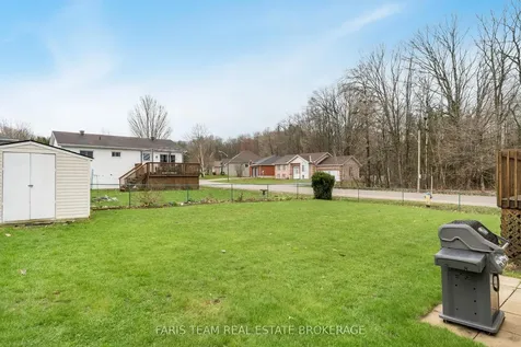 2 Sheffcote Street Penetanguishene ON L9M 1W1