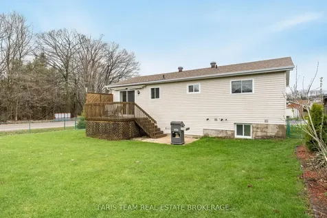 2 Sheffcote Street Penetanguishene ON L9M 1W1