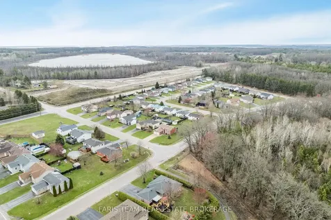 2 Sheffcote Street Penetanguishene ON L9M 1W1