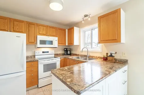 2 Sheffcote Street Penetanguishene ON L9M 1W1