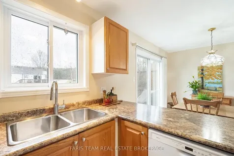 2 Sheffcote Street Penetanguishene ON L9M 1W1