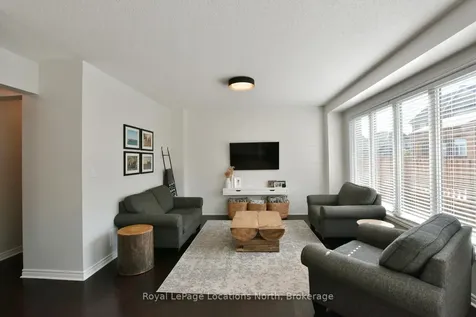 48 Mclean Avenue Collingwood ON L9Y 3Z6