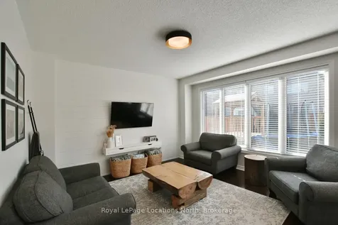 48 Mclean Avenue Collingwood ON L9Y 3Z6