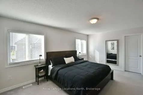48 Mclean Avenue Collingwood ON L9Y 3Z6