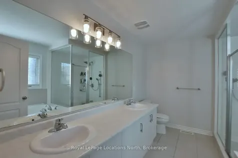 48 Mclean Avenue Collingwood ON L9Y 3Z6