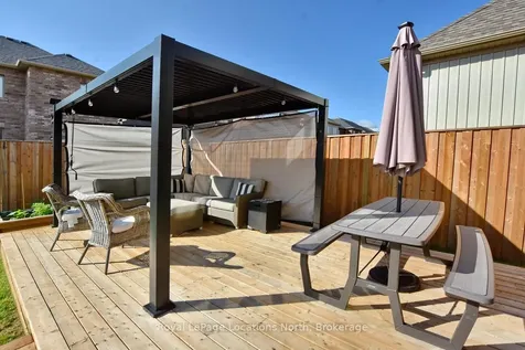 48 Mclean Avenue Collingwood ON L9Y 3Z6