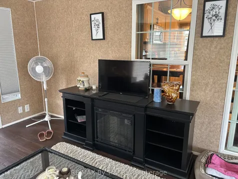 10 White Pines Trail Wasaga Beach ON L9Z 1X7