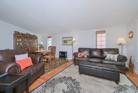 38 Kentucky Avenue Wasaga Beach ON L9Z 3A8