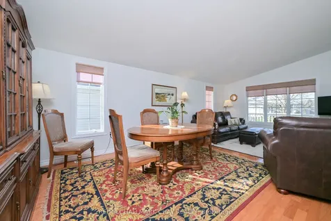 38 Kentucky Avenue Wasaga Beach ON L9Z 3A8