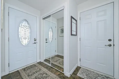 38 Kentucky Avenue Wasaga Beach ON L9Z 3A8