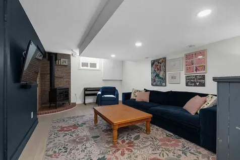 103 Rodney Street Barrie ON L4M 4C2