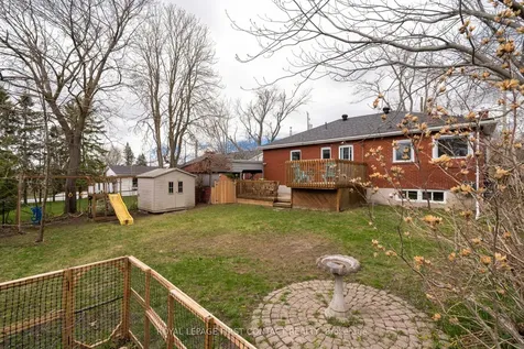103 Rodney Street Barrie ON L4M 4C2
