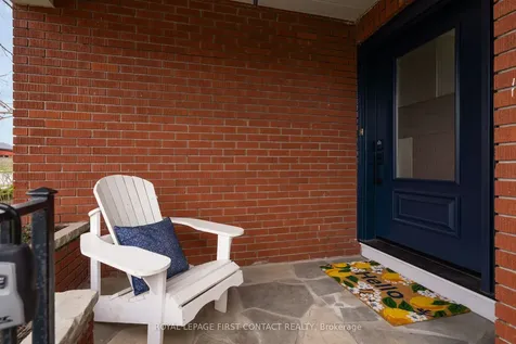 103 Rodney Street Barrie ON L4M 4C2