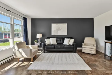 224 Beech Street Clearview ON L0M 1S0