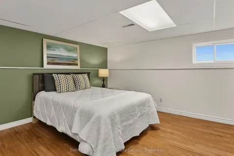224 Beech Street Clearview ON L0M 1S0