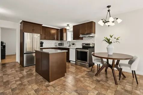 224 Beech Street Clearview ON L0M 1S0