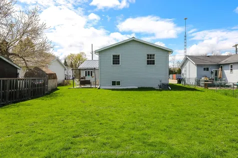 224 Beech Street Clearview ON L0M 1S0