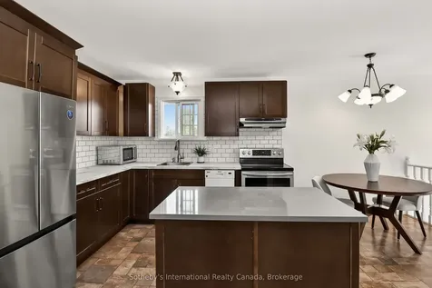 224 Beech Street Clearview ON L0M 1S0