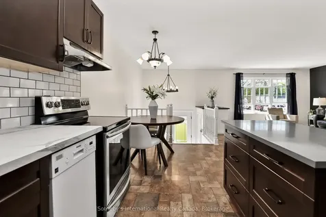 224 Beech Street Clearview ON L0M 1S0