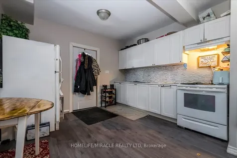 143 Colborne Street W Orillia ON L3V 5B8