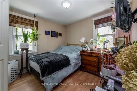 143 Colborne Street W Orillia ON L3V 5B8