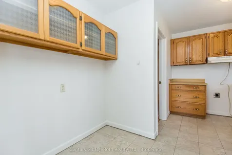 32 Dalton Crescent N Orillia ON L3V 5J5