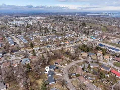 32 Dalton Crescent N Orillia ON L3V 5J5