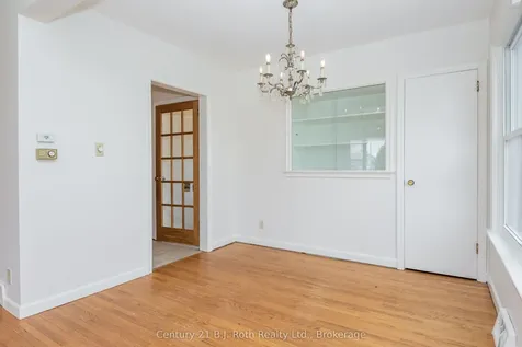 32 Dalton Crescent N Orillia ON L3V 5J5