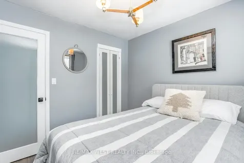 169 Bayview Avenue E Tay ON L0K 1R0