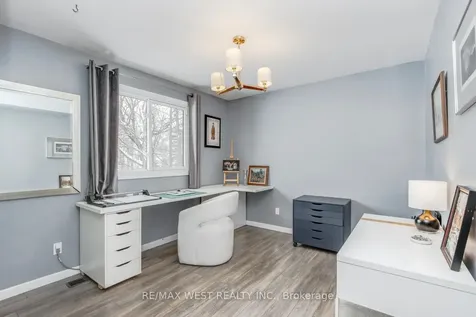 169 Bayview Avenue E Tay ON L0K 1R0