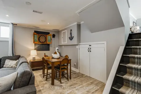169 Bayview Avenue E Tay ON L0K 1R0