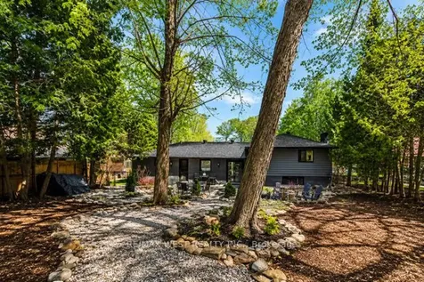 169 Bayview Avenue E Tay ON L0K 1R0
