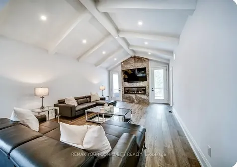 140 58th Street S Wasaga Beach ON L9Z 2Z1