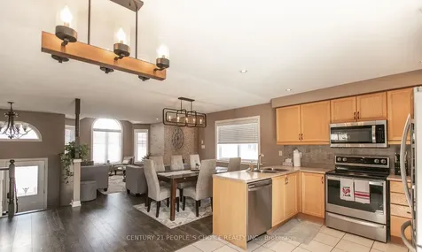 55 Marsellus Drive Barrie ON L4N 8S6
