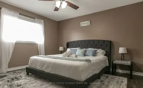 55 Marsellus Drive Barrie ON L4N 8S6
