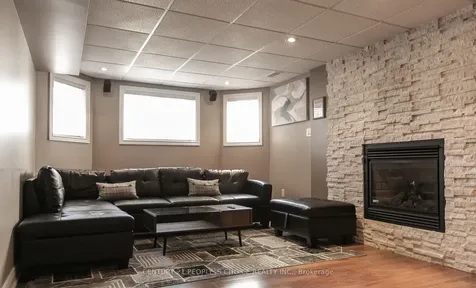 55 Marsellus Drive Barrie ON L4N 8S6