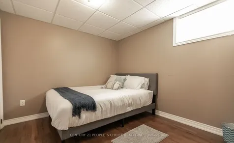 55 Marsellus Drive Barrie ON L4N 8S6
