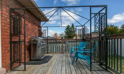 55 Marsellus Drive Barrie ON L4N 8S6