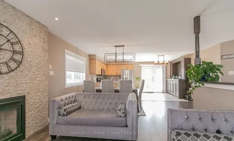 55 Marsellus Drive Barrie ON L4N 8S6
