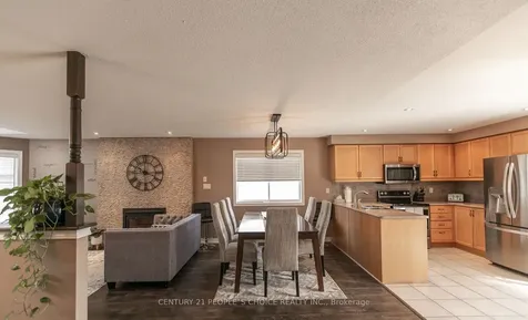 55 Marsellus Drive Barrie ON L4N 8S6