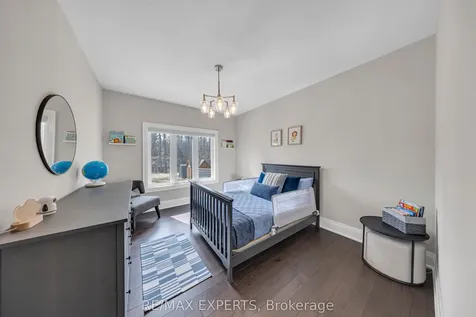 1215 Seadon Road Springwater ON L9X 1V5