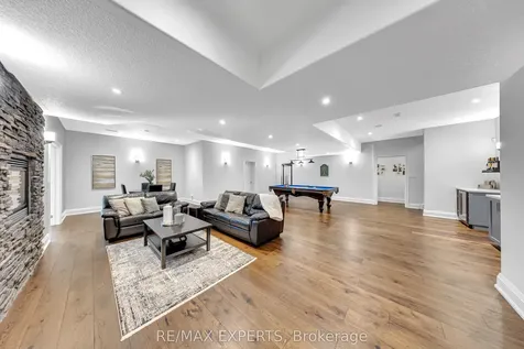 1215 Seadon Road Springwater ON L9X 1V5
