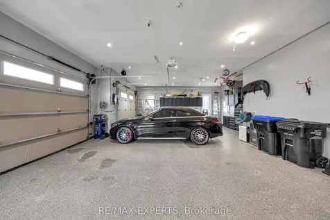 1215 Seadon Road Springwater ON L9X 1V5